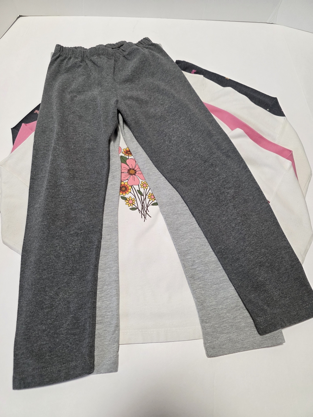 Girls' Size 5 Long Sleeve Tops & Pants - 10 Items Bundle - Picture 11 of 16